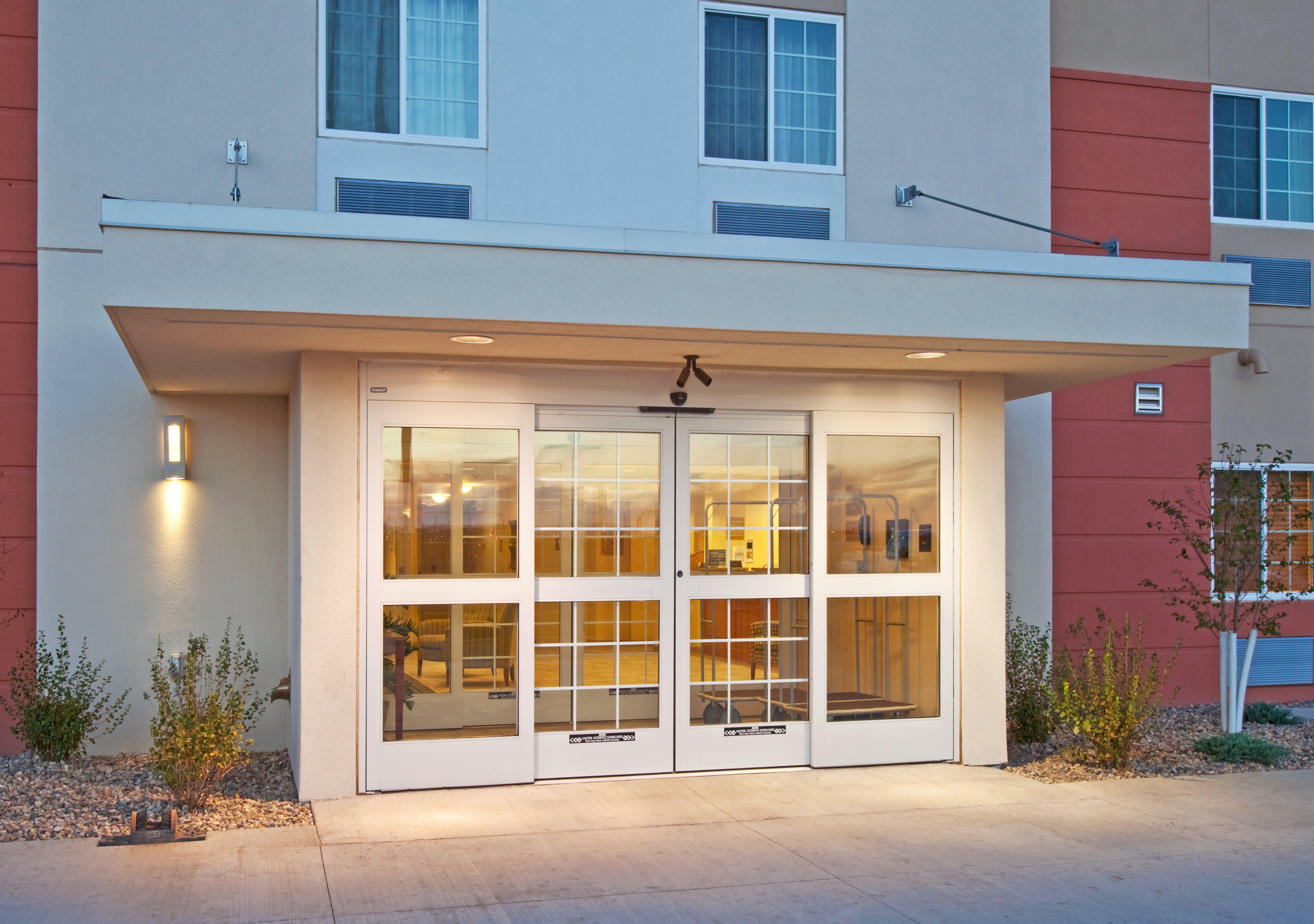 Candlewood Suites Williston, An Ihg Hotel Exterior foto